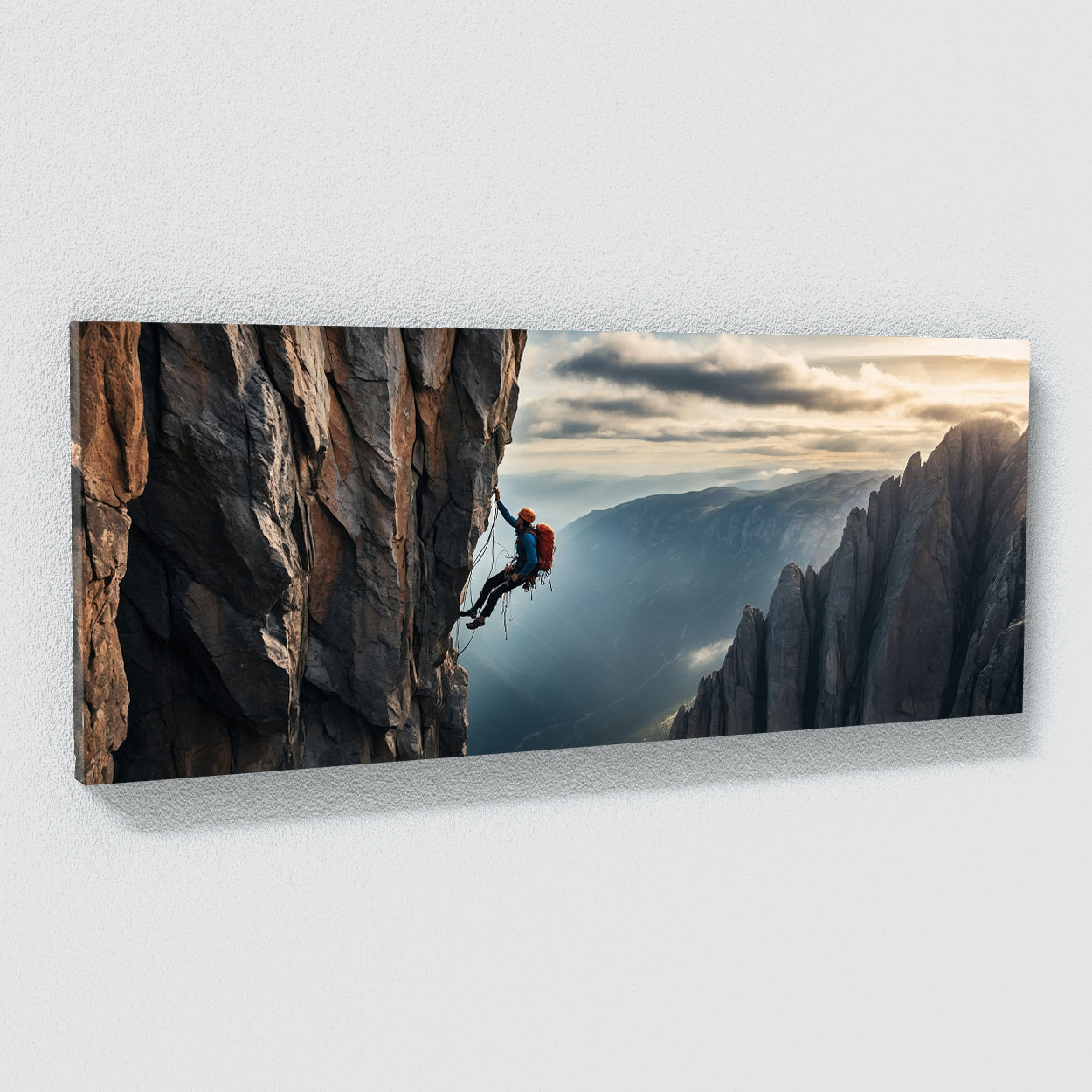 P_LIVING_1048-CLIMBING-EDGE-OF